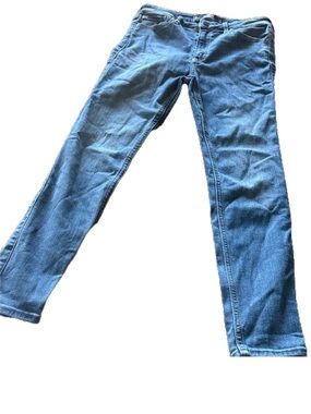 Hollister High Rise Super Skinny Soft Stretch Denim Jeans, Size 3S